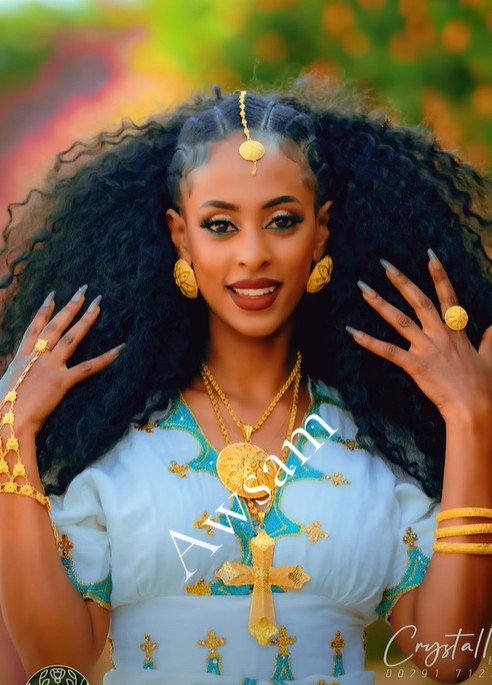 21K Gold Chain & Cross